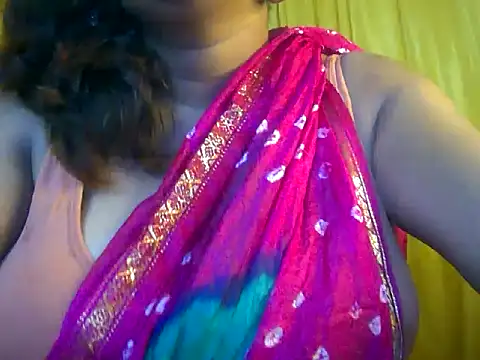 MISTI KOLK online show from May 21, 7:26 am