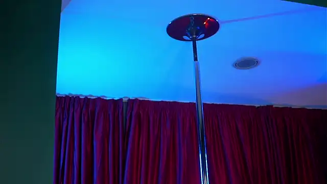 AstridVex online show from January 11, 8:14 pm