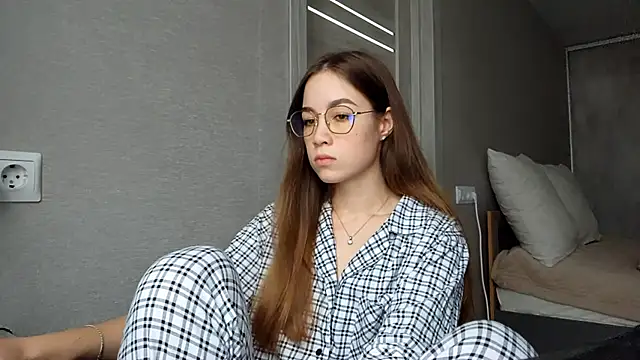 JiDzubak online show from December 23, 6:00 am