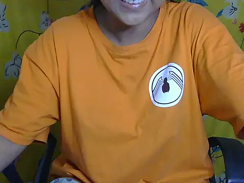 Snapshot of Cristina_love69 chatting on March 11, 7:47 am Cristina love69 online show from March 11, 7:47 am