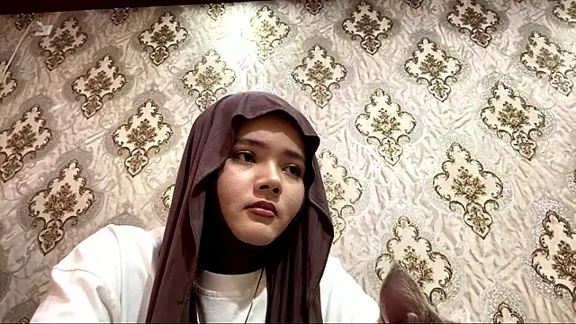 Katepleaurxo online show from February 3, 10:09 am