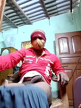 Snapshot of Nick_universal chatting on January 9, 3:09 am Nick universal online show from January 9, 3:09 am