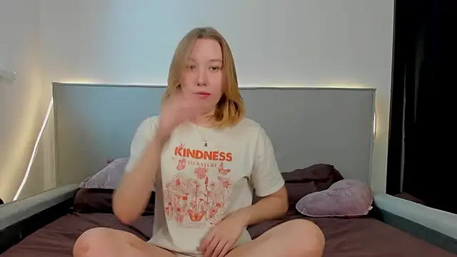 Snapshot of Agatha_Mayson chatting on February 21, 7:09 am Agatha Mayson online show from February 21, 7:09 am