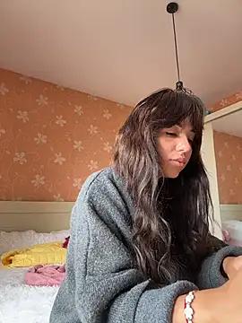 SilkyMira online show from May 19, 8:42 am