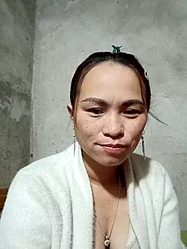 ngaytho004 online show from February 4, 10:47 pm