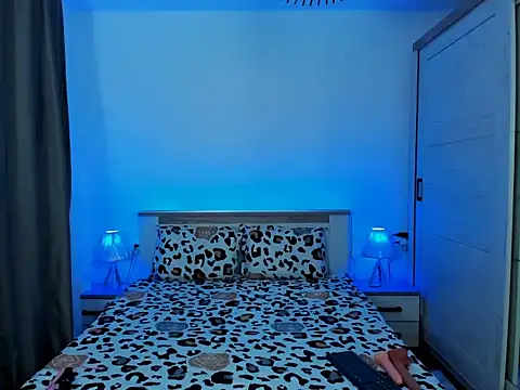 Snapshot of MistressKarla1 chatting on March 18, 7:17 pm MistressKarla1 online show from March 18, 7:17 pm