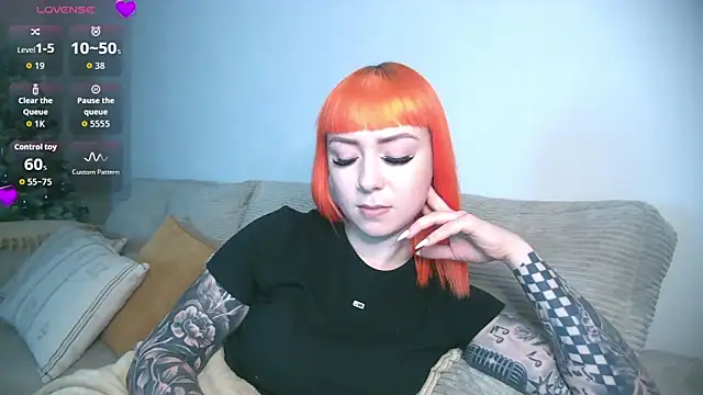 Snapshot of ScarletVixenLive chatting on January 5, 7:28 pm ScarletVixenLive online show from January 5, 7:28 pm