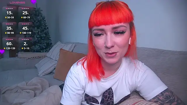 Snapshot of ScarletVixenLive chatting on January 9, 2:09 pm ScarletVixenLive online show from January 9, 2:09 pm