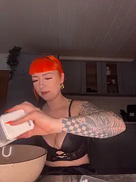 Snapshot of ScarletVixenLive chatting on February 4, 1:50 pm ScarletVixenLive online show from February 4, 1:50 pm