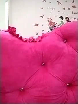 Lisa2k1 online show from December 16, 1:21 am