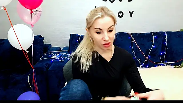 Snapshot of Hanna--Sweet chatting on January 7, 10:51 am Hanna--Sweet online show from January 7, 10:51 am