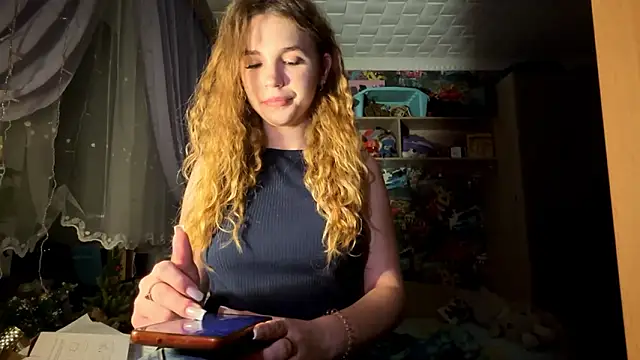 Snapshot of DiedraGlackin chatting on February 1, 9:35 pm DiedraGlackin online show from February 1, 9:35 pm