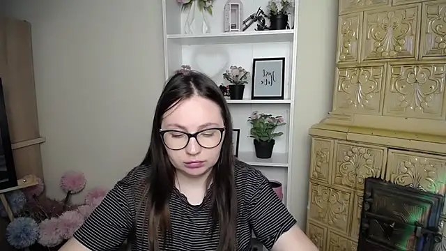 LiliaErmi online show from June 14, 6:59 am