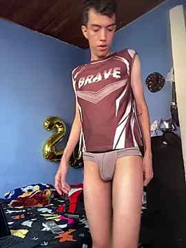 Snapshot of Juan_Gomezz26 chatting on March 1, 9:39 pm Juan Gomezz26 online show from March 1, 9:39 pm