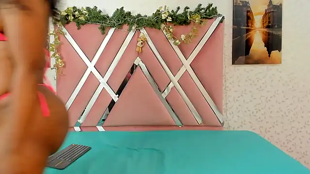 Sheila Scott online show from December 20, 10:50 pm