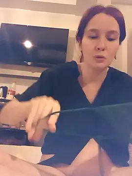 Snapshot of Atwsliiikizilll chatting on January 6, 5:38 pm Atwsliiikizilll online show from January 6, 5:38 pm