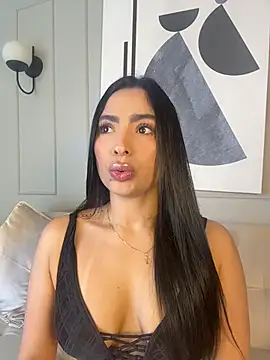 Snapshot of ValeriaTorress_ chatting on February 21, 6:31 pm ValeriaTorress online show from February 21, 6:31 pm