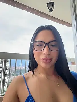 Snapshot of ValeriaTorress_ chatting on April 5, 5:43 pm ValeriaTorress online show from April 5, 5:43 pm