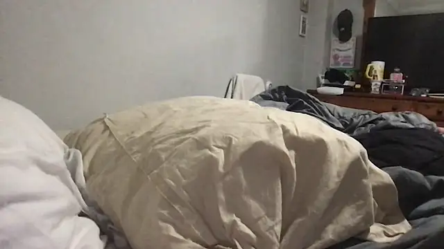 Snapshot of markowjonathan chatting on January 10, 9:11 am markowjonathan online show from January 10, 9:11 am