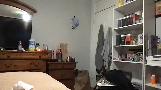 Snapshot of markowjonathan chatting on January 11, 12:04 am markowjonathan online show from January 11, 12:04 am