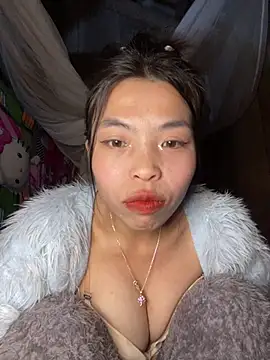 Snapshot of lux-su chatting on February 9, 1:48 pm lux-su online show from February 9, 1:48 pm