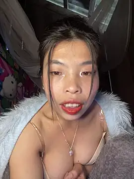 Snapshot of lux-su chatting on February 10, 7:01 am lux-su online show from February 10, 7:01 am