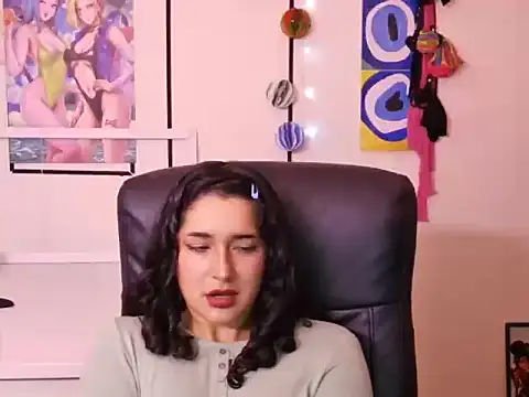 caramel-hotty online show from January 8, 8:11 pm