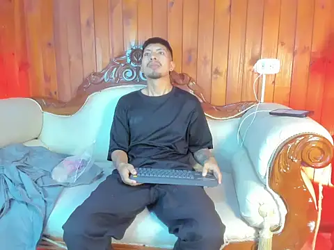 AxelAndJeremy2 online show from December 17, 3:01 am