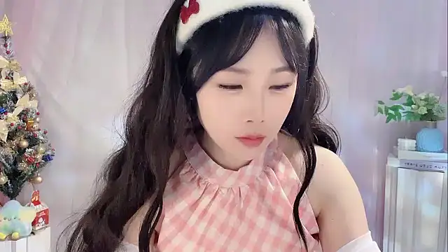 Pinkgirl520 online show from December 21, 1:46 am