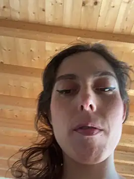 Snapshot of YourSlutQueen chatting on April 24, 11:01 am YourSlutQueen online show from April 24, 11:01 am