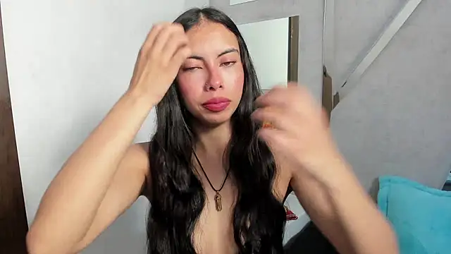 Alana Hotterr online show from March 12, 5:13 am