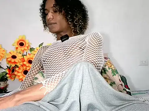 SantiMiller online show from April 14, 10:10 am