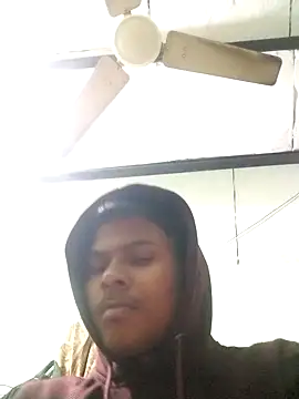 Snapshot of Niteenku chatting on December 18, 6:25 pm Niteenku online show from December 18, 6:25 pm