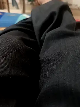 Snapshot of Niteenku chatting on February 4, 2:01 pm Niteenku online show from February 4, 2:01 pm