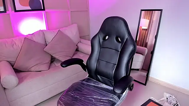 Meivis   online show from January 16, 12:42 pm