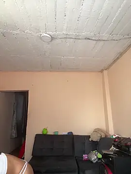 FOXXX BABY online show from December 18, 1:50 pm