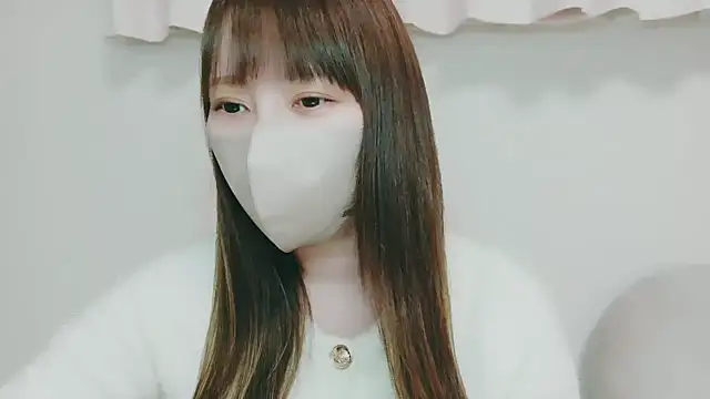 yuyuchan   online show from December 23, 9:40 am