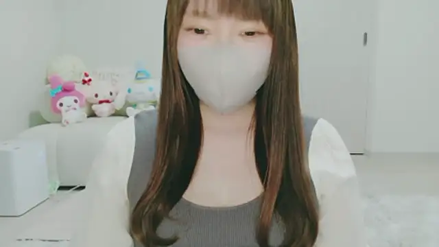 Snapshot of yuyuchan__ chatting on February 13, 11:39 am yuyuchan online show from February 13, 11:39 am