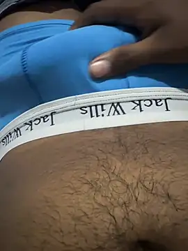 Snapshot of DislikedDiadem chatting on March 6, 3:58 am DislikedDiadem online show from March 6, 3:58 am