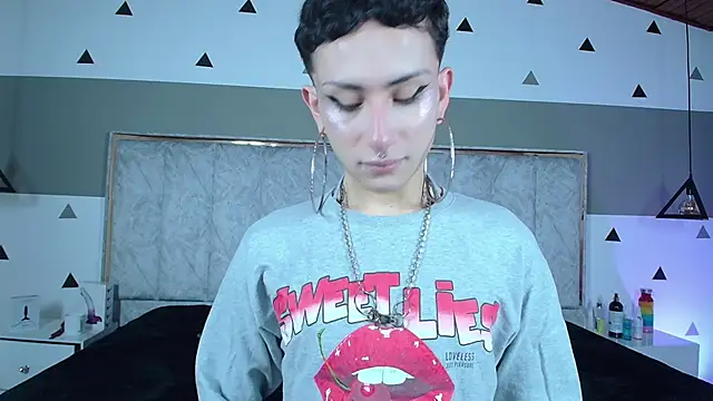 JiangShy666 online show from March 11, 11:49 am