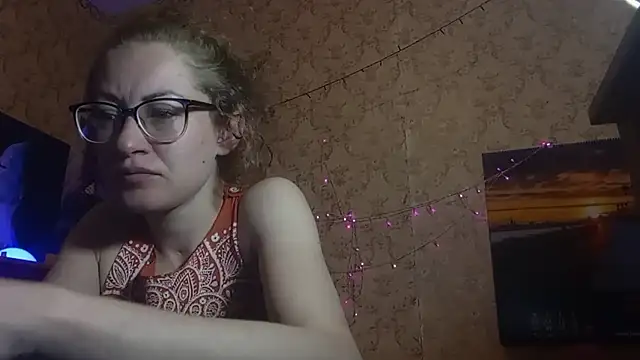 Alice newhome online show from March 7, 7:44 pm