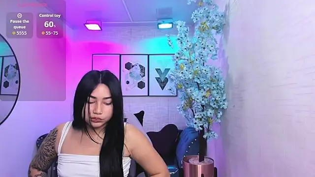 Carolina cherry online show from May 14, 12:56 pm
