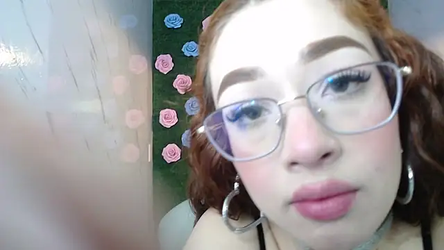 Kimberly23 a online show from January 16, 8:02 pm