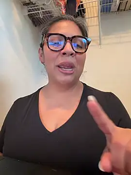 Snapshot of BettyWhispers chatting on February 15, 7:54 pm BettyWhispers online show from February 15, 7:54 pm