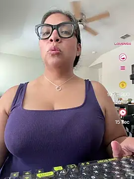 BettyWhispers online show from May 26, 7:43 pm