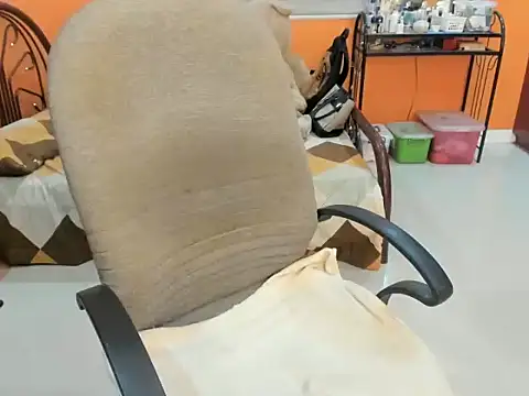 cocktits69 online show from April 29, 9:32 pm