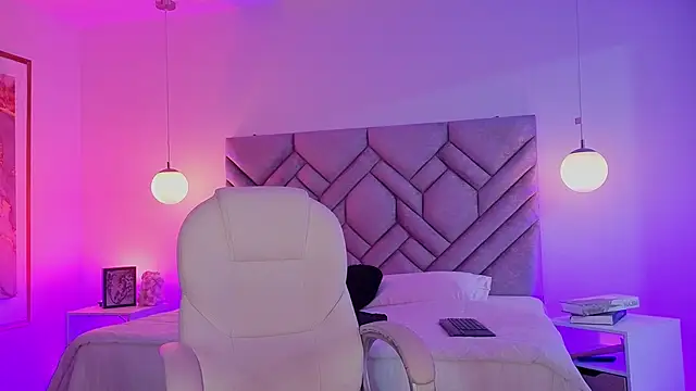 Milan Corleone online show from December 15, 11:58 am