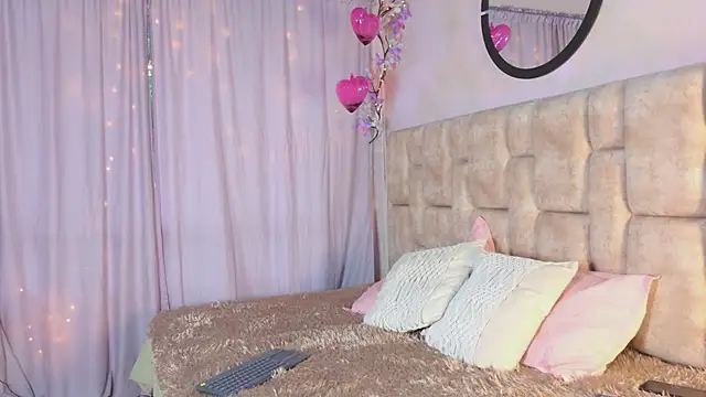 NanyMatrioska online show from May 2, 9:42 pm