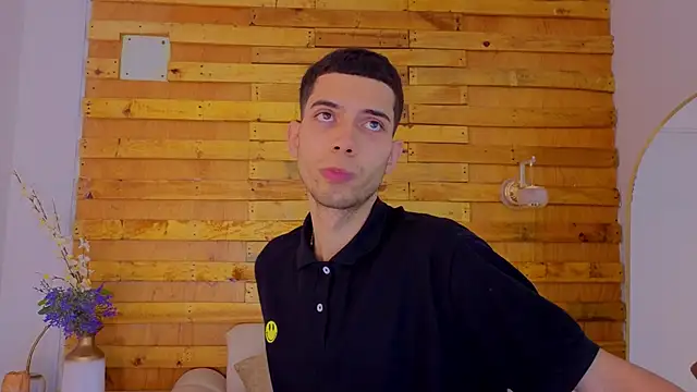 prettyboyy 13 online show from January 8, 7:16 pm