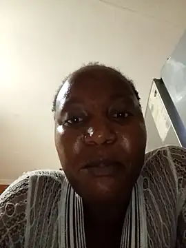 SweetHotPussy 99 online show from January 19, 4:33 pm